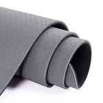 Yoga mat with lines